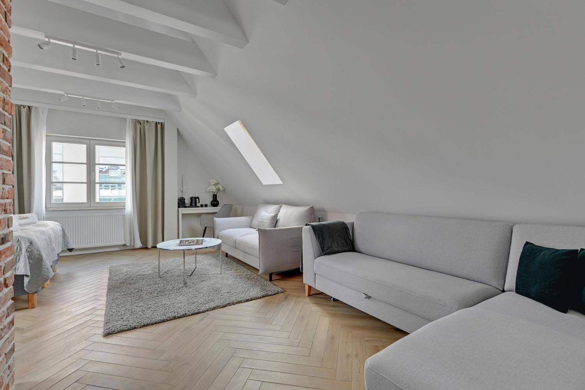 Apartamenty Stagiewna By Downtown Apartments Гданск Екстериор снимка