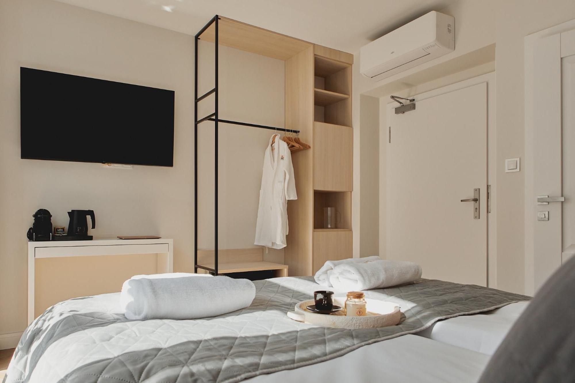 Apartamenty Stagiewna By Downtown Apartments Гданск Екстериор снимка
